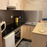 Appartement Au Coeur Du Quartier De La Roquette